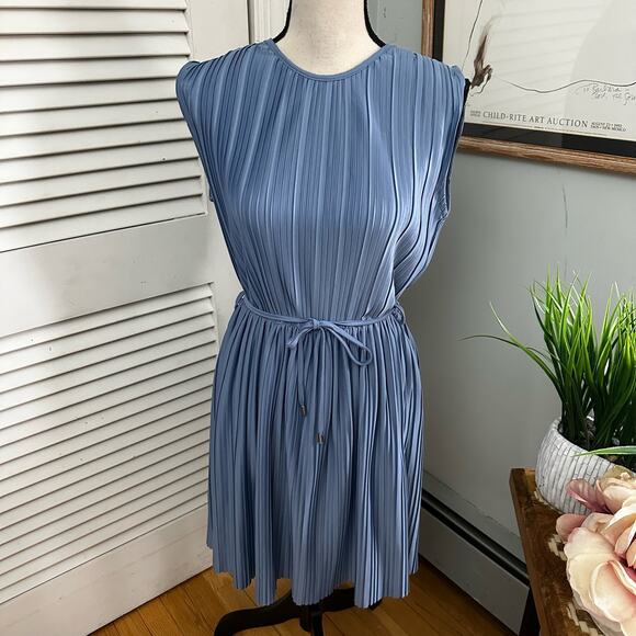 FISHERFIELD Womens Dress Blue Pleated Knee Length Preppy Capsule Spring 36 US S - Picture 1 of 13